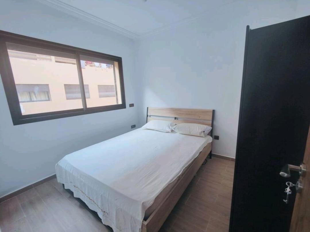 Appartement*piscine*aeroport* Appartement